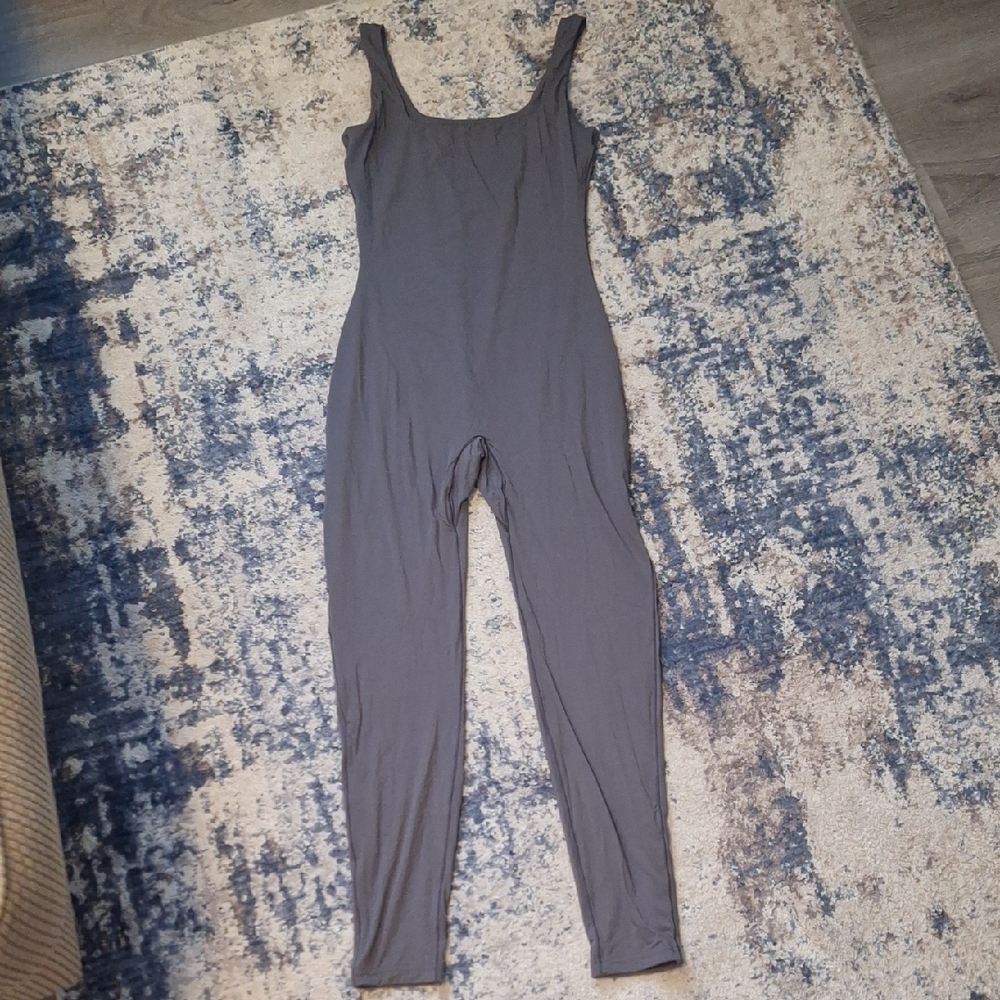 HYZ Women's Gray Jumpsuit Size Medium